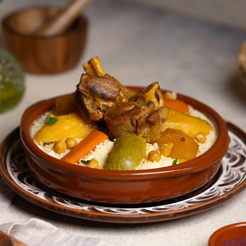 Comentarii opinii despre Asmahan Restaurant - Arabian & Middle Eastern Cuisines | Catering Services - Uptown Mirdiff Mall, Dubai, UAE - مطعم أسمهان