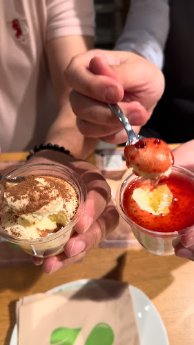 Opinii despre Zaatar w Zeit - Abu Dhabi Salam în Abu Dhabi - Hospitality and gastronomy