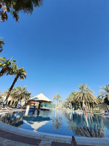 hunter's b&r - Abu Dhabi