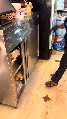 Opinii despre Sea Fish Restaurant în Sharjah - Hospitality and gastronomy