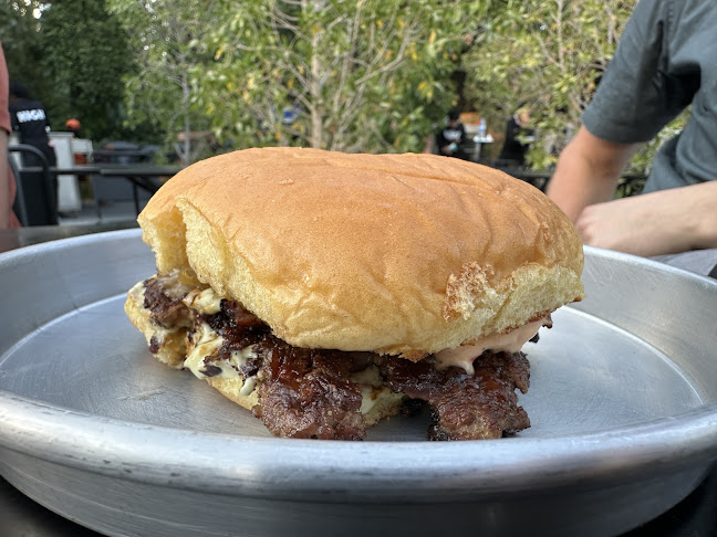 High Joint - Emirates Towers - Hospitality and gastronomy