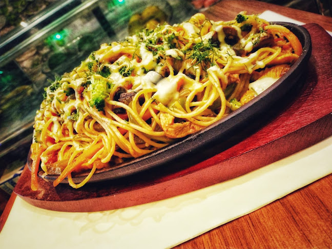 Opinii despre Pista House Cafe în Fujairah - Hospitality and gastronomy