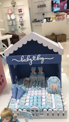 Comentarii opinii despre Folies au Chocolat LLC