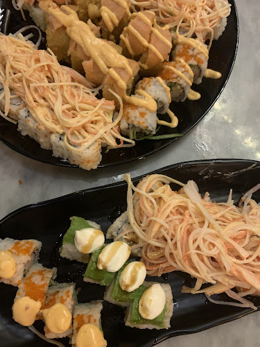 Opinii despre Crave Restaurant în Sharjah - Hospitality and gastronomy