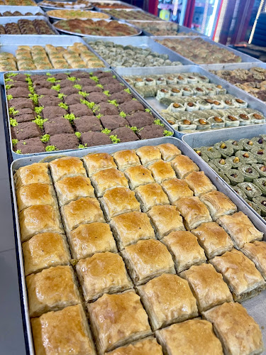 Kan Zaman Bakery Sharjah - Hospitality and gastronomy