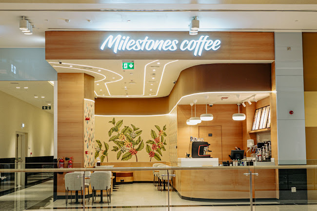 مايلستونزمطعم وكوفي ريم مول Milestones Restaurant & Coffee Reem Mall