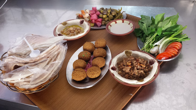 Al Comodor Falafil Restaurant - Sharjah
