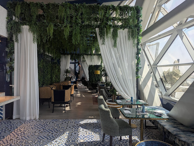 Andaz Capital Gate in Abu Dhabi National Exhibition Centre - Al Khaleej Al Arabi St - Abu Dhabi