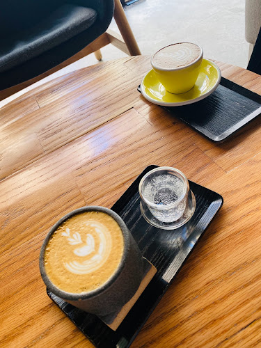 Comentarii opinii despre Drowsy Coffee