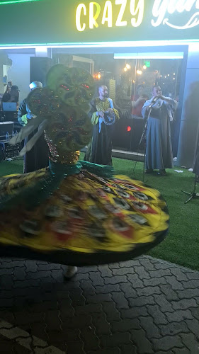 Opinii despre مطعم ومقهى كريزي يم Crazy yum Cafe & Resturant în Abu Dhabi - Hospitality and gastronomy