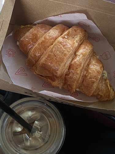 Opinii despre Saddle Cafe - Abu Dhabi (Khalifa) în Abu Dhabi - Hospitality and gastronomy