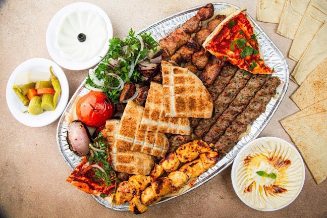 Comentarii opinii despre Tawq Alyasmin Restaurant مطعم طوق الياسمين خورفكان