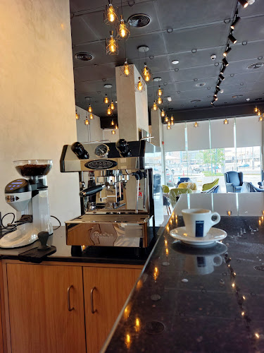 Al Meena St - Al Zahiyah - E14 - Abu Dhabi