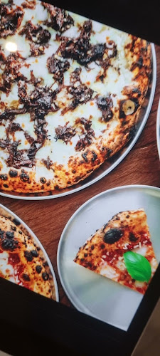 Opinii despre Blu Pizzeriá Khawaneej în Dubai - Hospitality and gastronomy