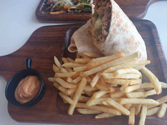 The Big Mama (Al Warqa) - Hospitality and gastronomy