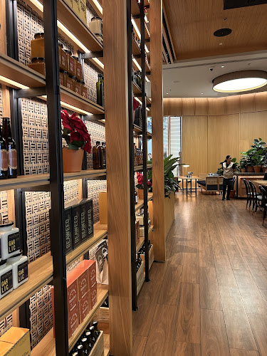 Comentarii opinii despre Social House