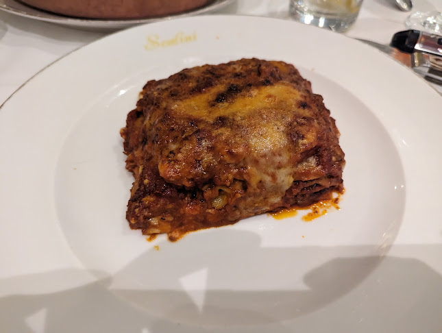 Scalini - Italian Restaurant Dubai - Hospitality and gastronomy