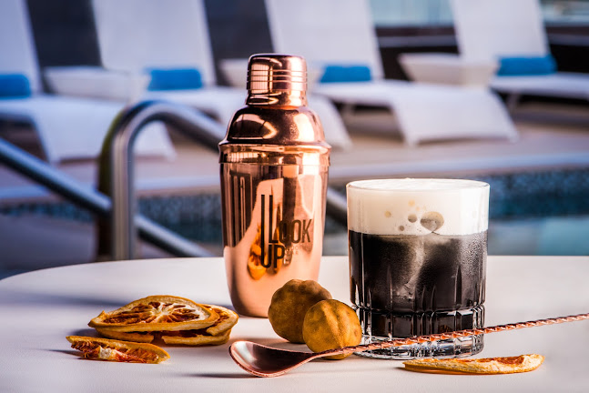 Opinii despre LookUp Rooftop Bar în Dubai - Hospitality and gastronomy