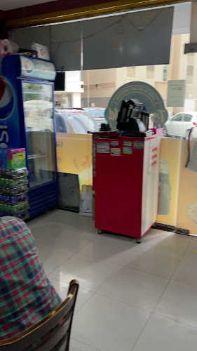 Opinii despre SAQR AL MAJAZ CAFETERIA în Sharjah - Hospitality and gastronomy