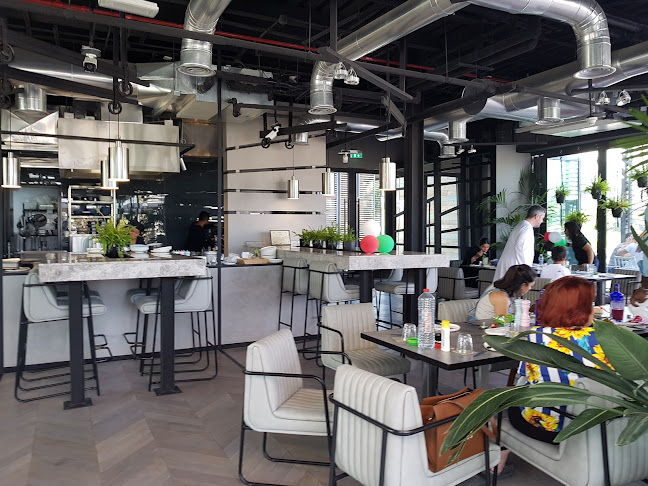 Ground Floor - Mercato Mall - Jumeira St - Dubai