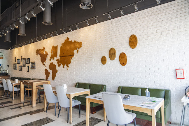 Comentarii opinii despre On The Wood - RAK