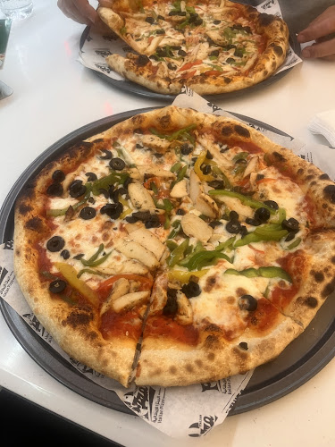 Comentarii opinii despre Italian pizza restaurant مطعم البيتزا الإيطالية