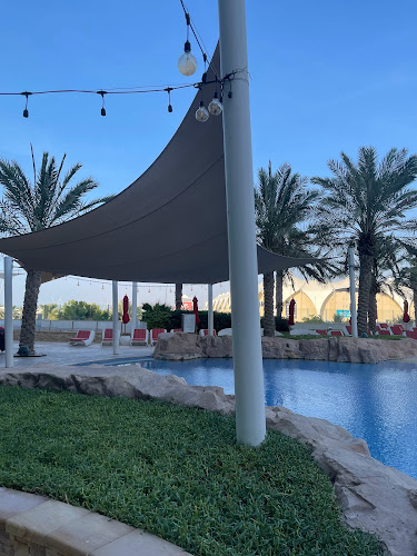 Opinii despre Aquarius în Abu Dhabi - Hospitality and gastronomy