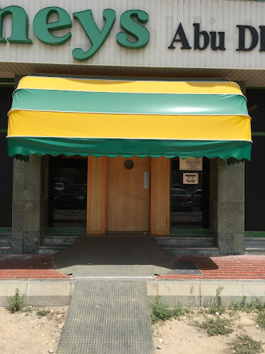 Opinii despre Spinneys Liquor Najda în Abu Dhabi - Hospitality and gastronomy