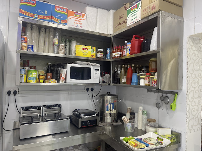 Al Wahda St - Al Ghail 7 - حي خور - Sharjah