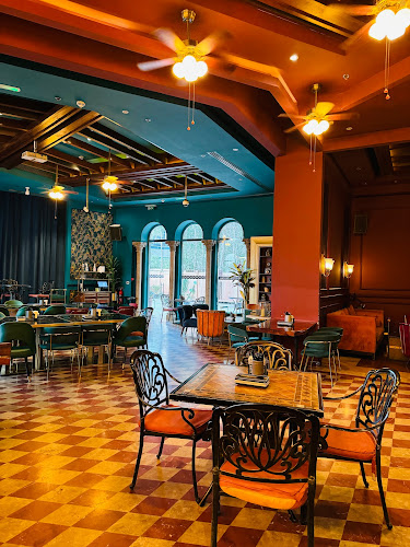 King Salman Bin Abdul Aziz Al Saud Street, Dubai 393080 - Dubai