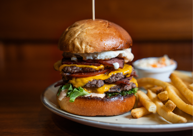 Comentarii opinii despre Crown & Lion The English Pub