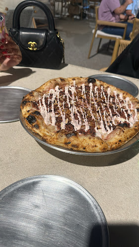 Blu Pizzeriá Khawaneej - Dubai