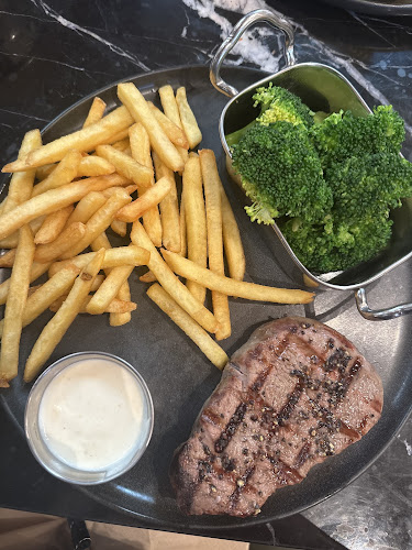 Opinii despre The Butcher Shop & Grill în Abu Dhabi - Hospitality and gastronomy