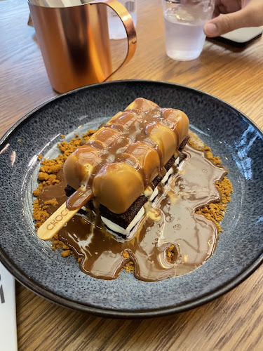 Comentarii opinii despre CHOCOMELT DUBAI MALL