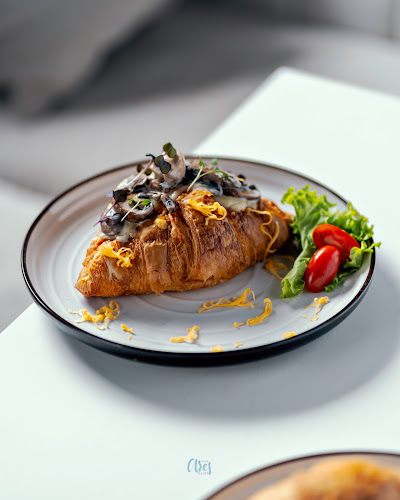 Ares Cafe - Hospitality and gastronomy