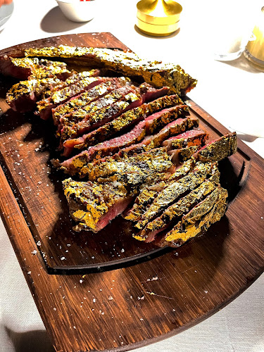 The Galleria Level 1 Below Four Seasons Hotel, Abu Dhabi - Abu Dhabi