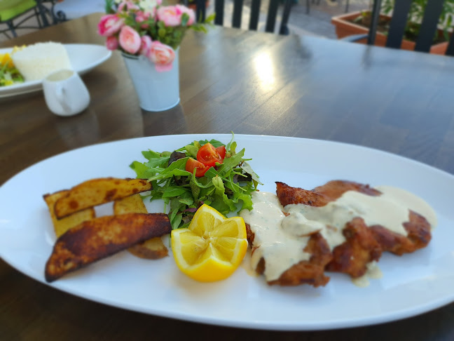 park Gate - 1 Al Hadiqa Rd - Al Safa - Dubai