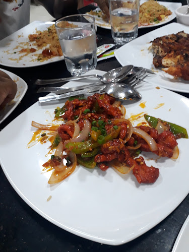 Opinii despre Leena and Deena Restaurant în Sharjah - Hospitality and gastronomy