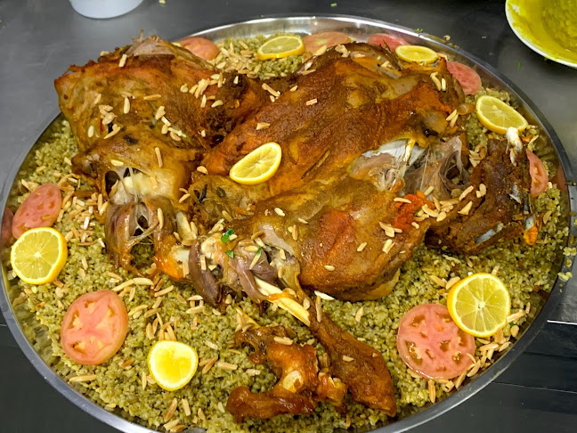 Opinii despre Lebanese Spike în Abu Dhabi - Hospitality and gastronomy