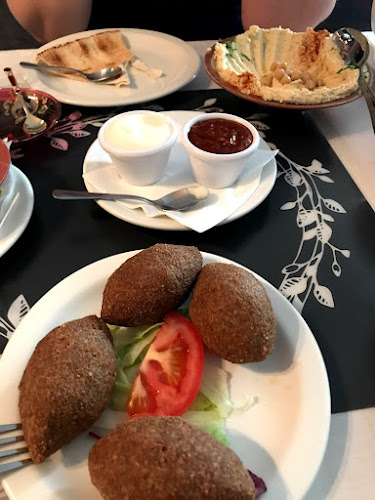 Arabesq Lounge & Cafe - Hospitality and gastronomy