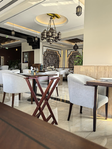 taraf restaurant and cafe - Villa 4 Al Athar Street - Jumeira Third - Jumeirah 3 - Dubai