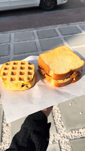 Opinii despre Orros cafe în Abu Dhabi - Hospitality and gastronomy