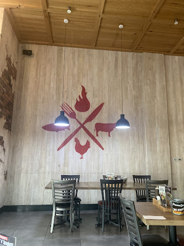 Comentarii opinii despre Famous Dave's Bar-B-Que