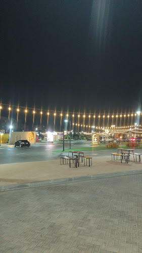 Lagoon Stop Food Truck Park - Hospitality and gastronomy