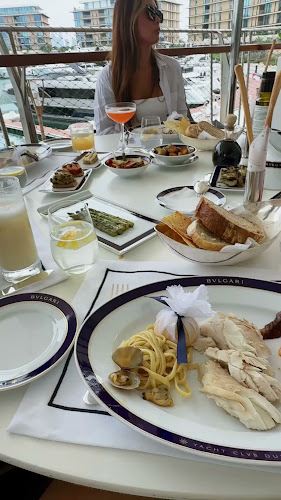 Opinii despre Yacht Club Restaurant în Dubai - Hospitality and gastronomy