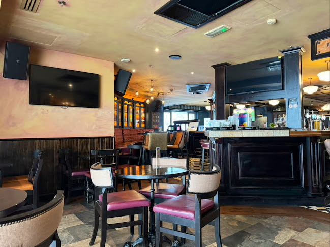 Opinii despre Fado Irish Pub & Restaurent în Abu Dhabi - Hospitality and gastronomy