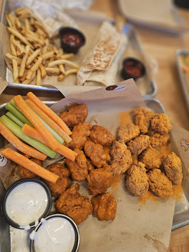 Buffalo Wild Wings - Mirdif City Centre - Hospitality and gastronomy