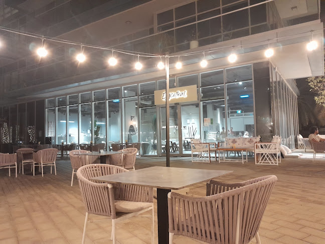 Comentarii opinii despre Eggcellent - Al Bateen