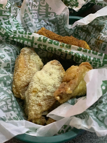Wingstop Zawaya Walk - Sharjah