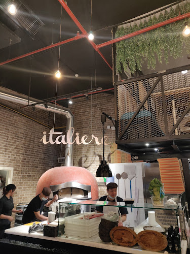 8F54+53P - Muwaileh Commercial - Industrial Area - Sharjah